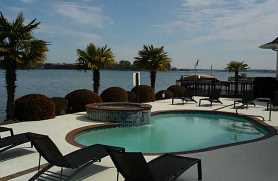 Governors Island Homes in Denver, NC